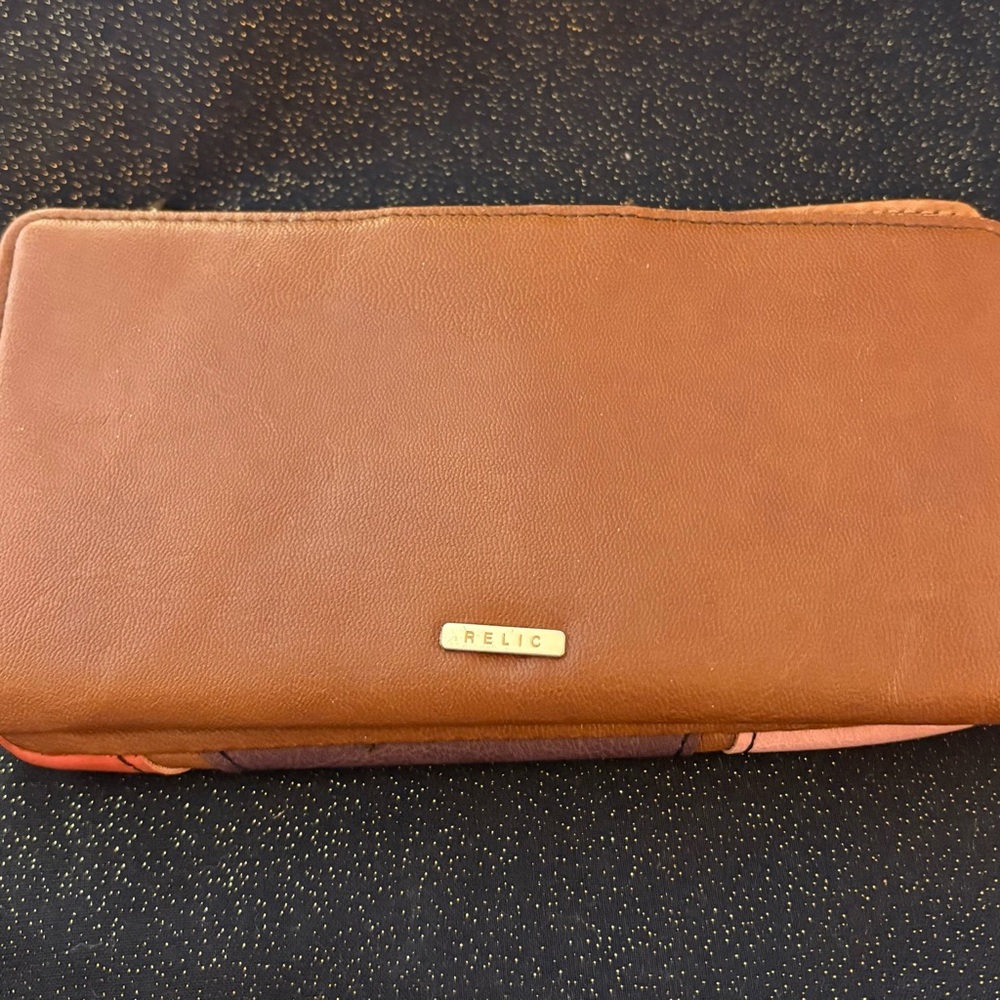 Relic Patchwork Women's Wallet - image 3